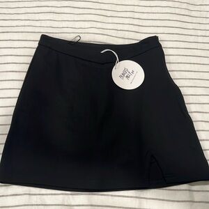 🆕 Princess Polly skirt